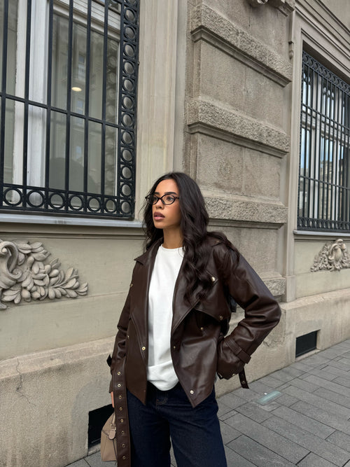 Relaxed fit women's leather jacket in brown 