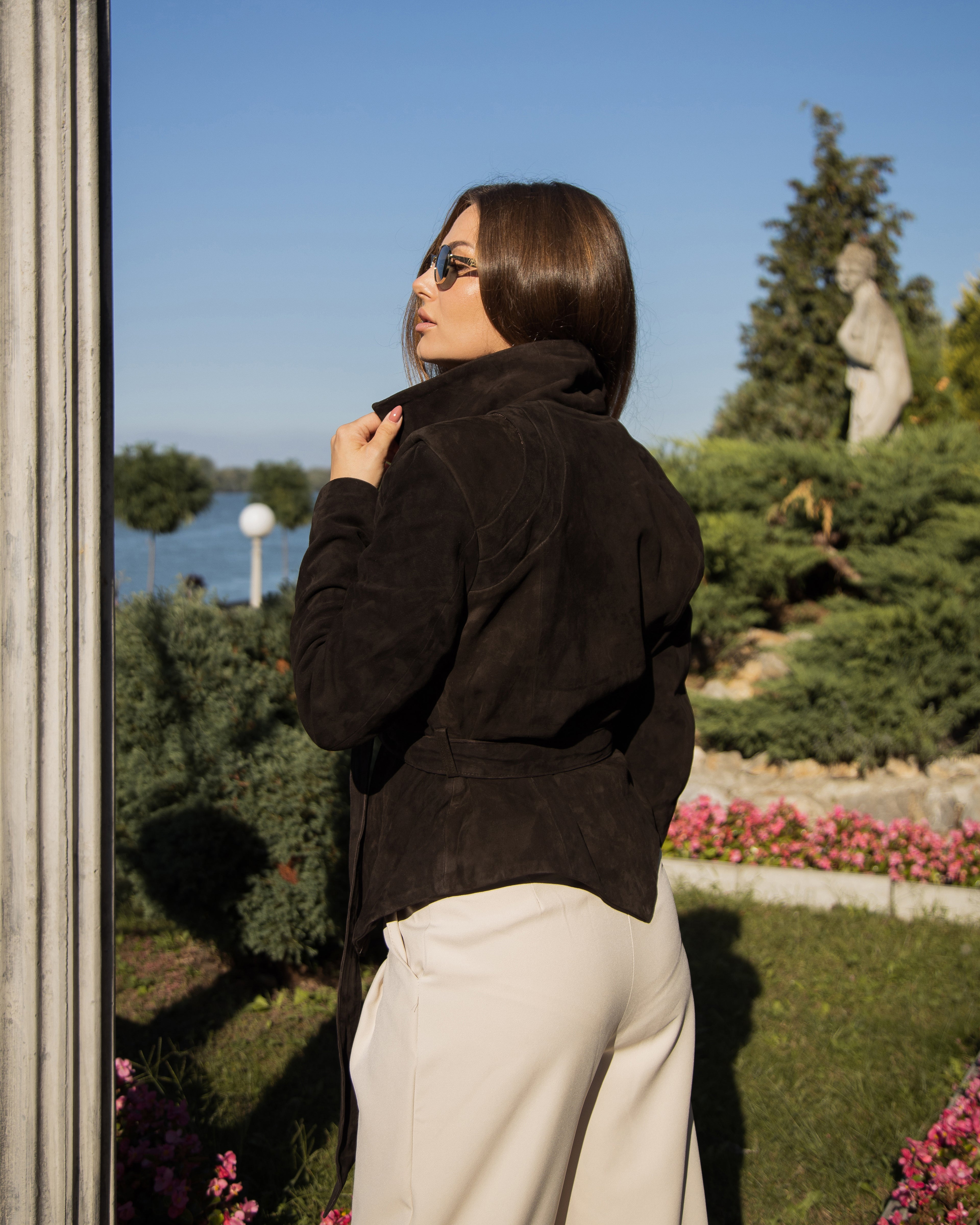 THE Edge Brown suede